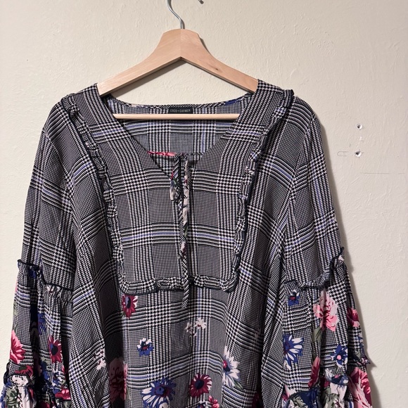 Coco + Carmen floral and plaid bell flutter sleeve dress Size XXL - Picture 2 of 9